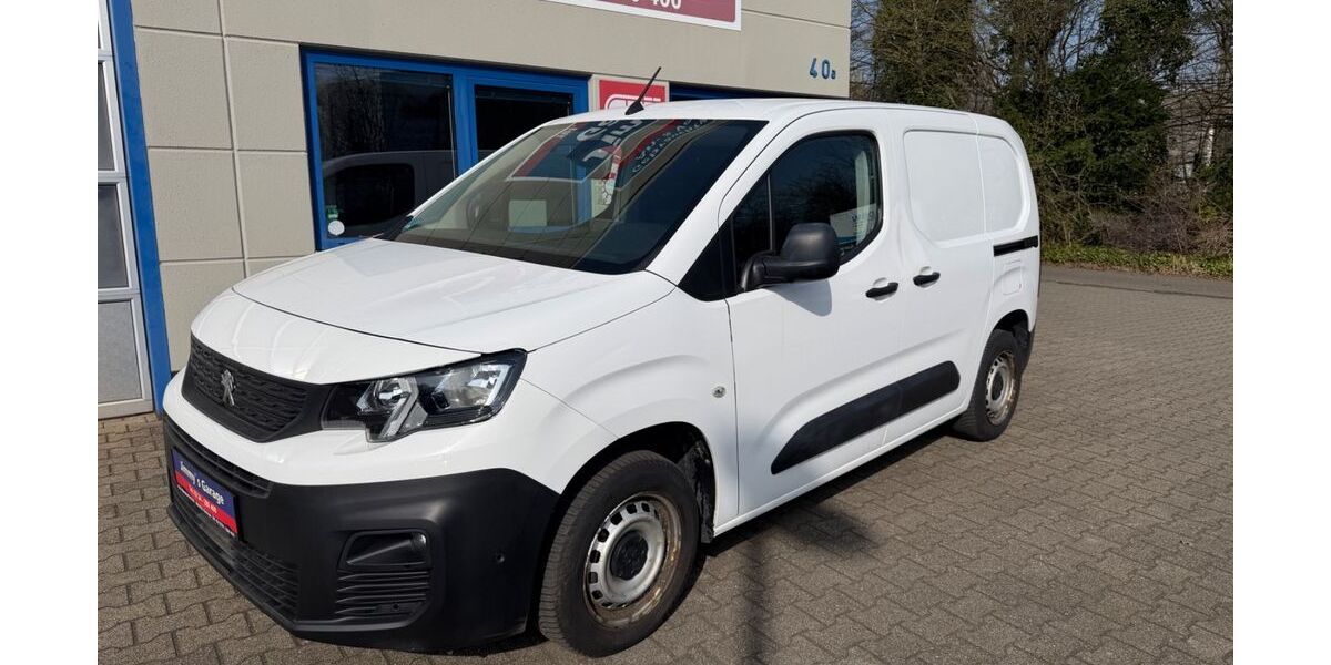 Peugeot Partner 132.800 km 9.499 &euro; Bochum 44894
