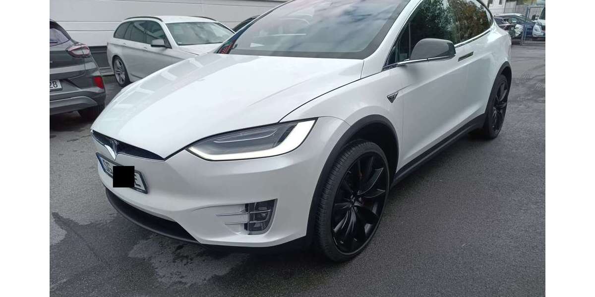 Tesla Model X 65.000 km 57.999 &euro; Wuppertal 42281