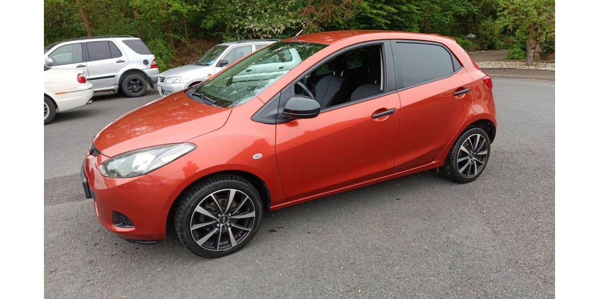 Mazda 2 128.000 km 4.490 &euro; Recklinghausen 45659