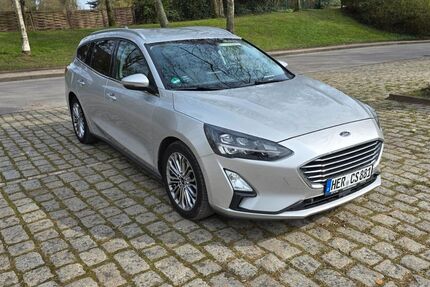 Ford Focus 142.000 km 14.500 &euro; Herne 44627