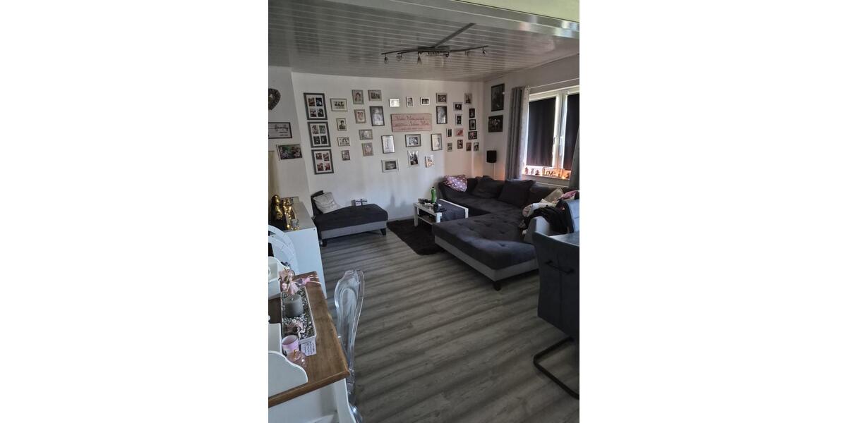 Etagenwohnung Essen Stadtbezirk III - 3 Zimmer, 70 m&sup2;, 850&euro; | Angebot:26409917