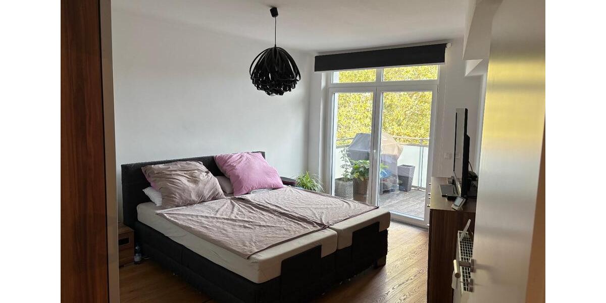 Dachgeschoßwohnung Duisburg - 3.5 Zimmer, 115 m&sup2;, 279.000&euro; | Angebot:27457651