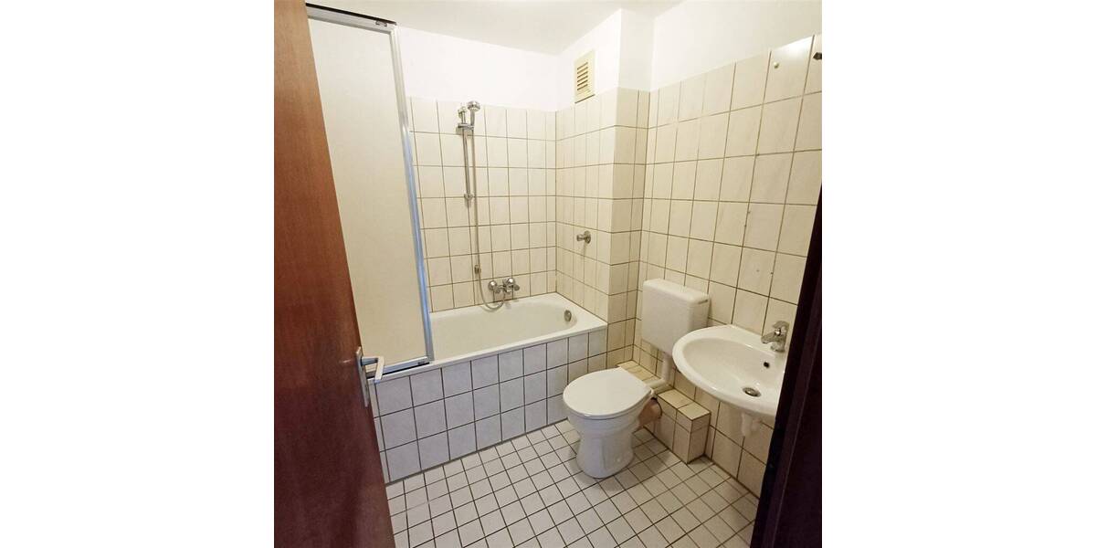 Etagenwohnung Gelsenkirchen Schalke-Nord - 3 Zimmer, 61 m&sup2;, 355&euro; | Angebot:26917420