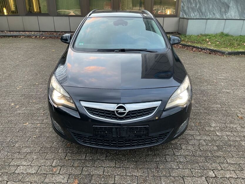 Opel Astra 330.000 km 3.290 € Duisburg 47058