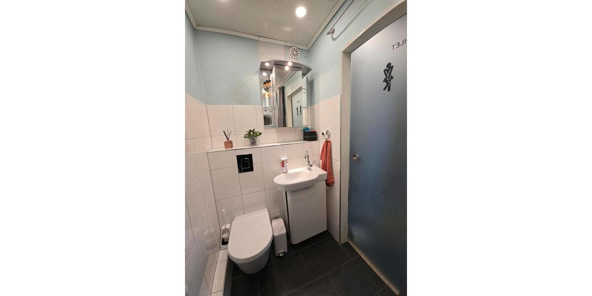 Etagenwohnung Wuppertal Gemarkung Elberfeld - 4 Zimmer, 105 m&sup2;, 229.000&euro; | Angebot:27450804