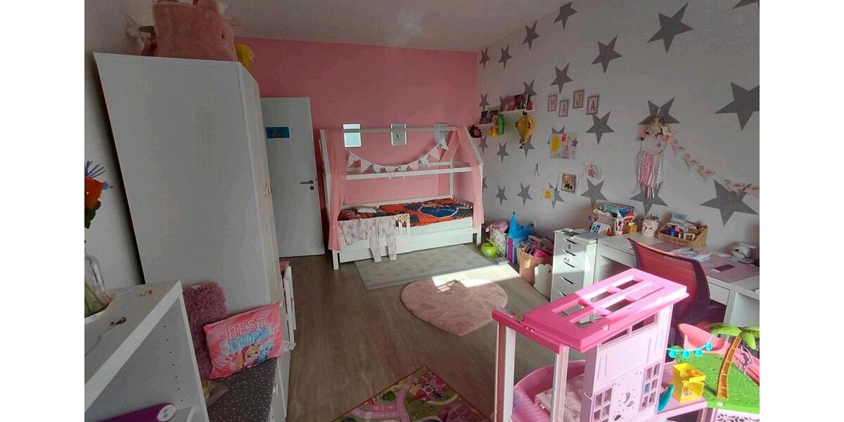 Erdgeschoßwohnung Duisburg Rheinhausen - 4 Zimmer, 112 m&sup2;, 235.000&euro; | Angebot:26902563