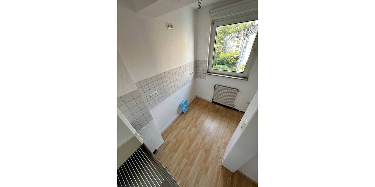 Etagenwohnung Essen Südviertel - 2 Zimmer, 44 m&sup2;, 420&euro; | Angebot:25667464
