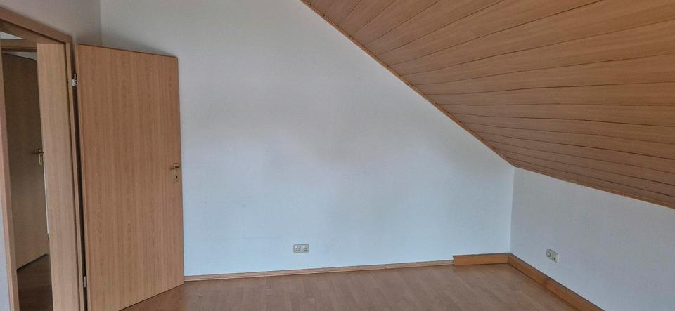 Etagenwohnung Bochum Bochum-Mitte - 1 Zimmer, 74 m&sup2;, 900&euro; | Angebot:26451327