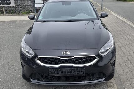 Kia ceed / Ceed 138.000 km 6.990 &euro; Gelsenkirchen 45884