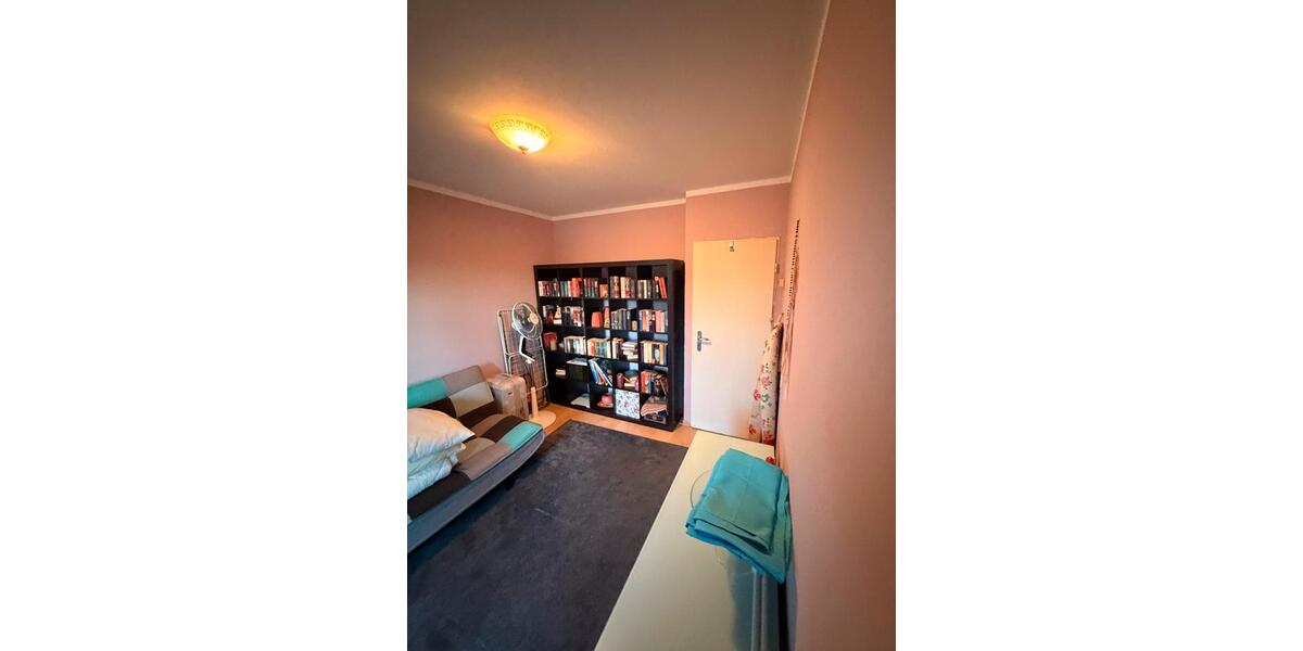 Erdgeschoßwohnung Essen Huttrop - 3 Zimmer, 68 m&sup2;, 169.000&euro; | Angebot:25757602