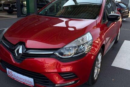 Renault Clio 90.400 km 6.880 &euro; Essen 45326