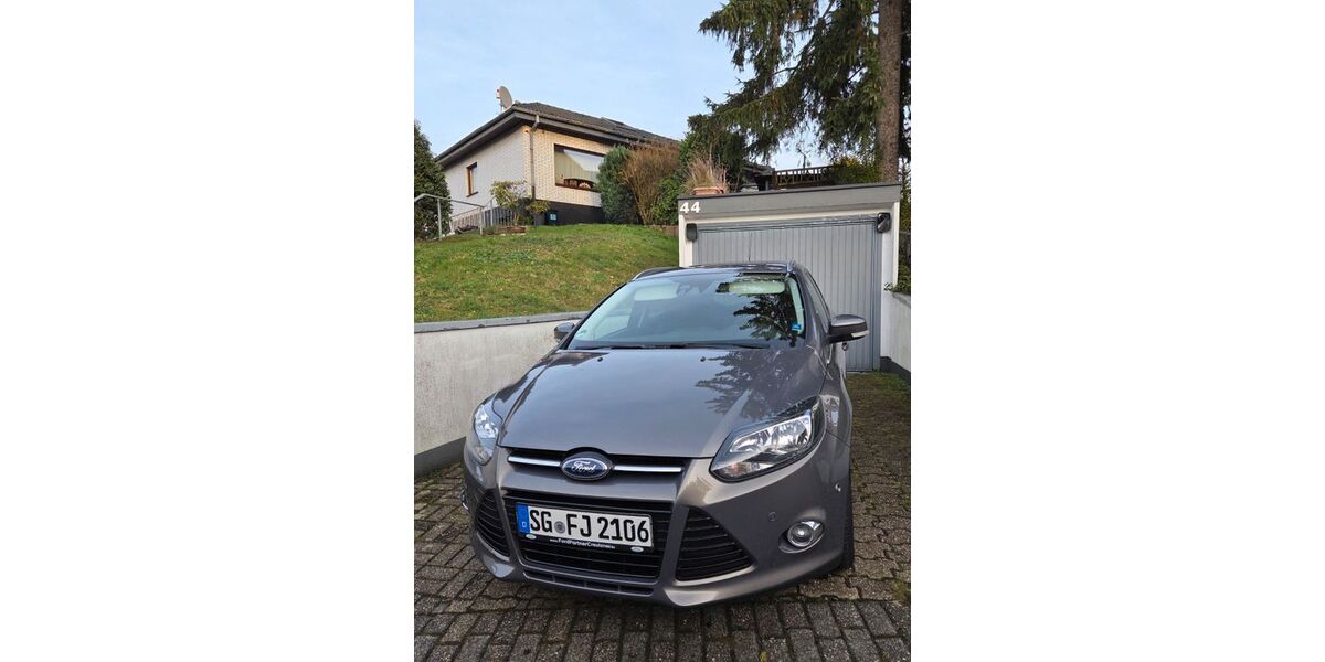 Ford Focus 89.069 km 6.499 &euro; Wuppertal 42329