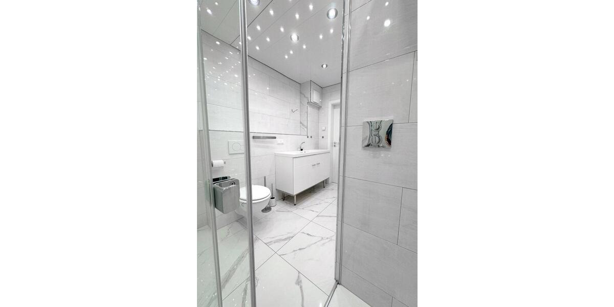 Neuwertige 2-Zimmer-Wohnung mit Terrasse und TG-Stellplatz 2 zimmer