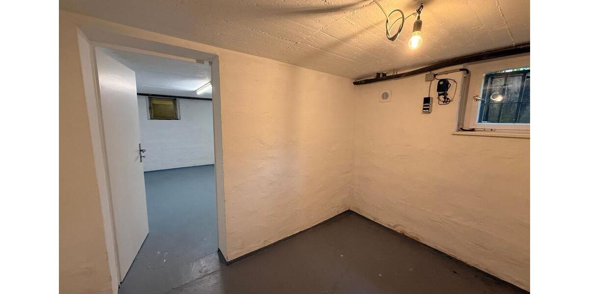 Einfamilienhaus Wuppertal Lichtenplatz - 3 Zimmer, 98 m&sup2;, 1.500&euro; | Angebot:26458385
