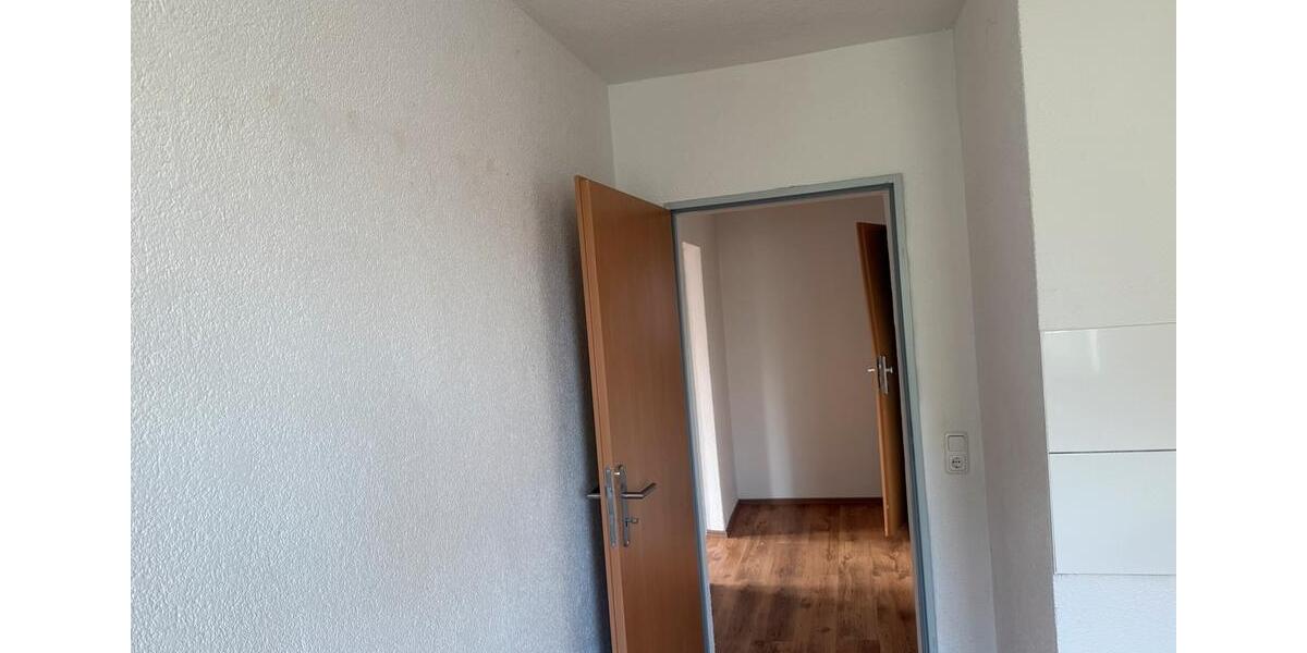 Dachgeschoßwohnung Duisburg Rheinhausen - 2 Zimmer, 55 m&sup2;, 770&euro; | Angebot:25791800