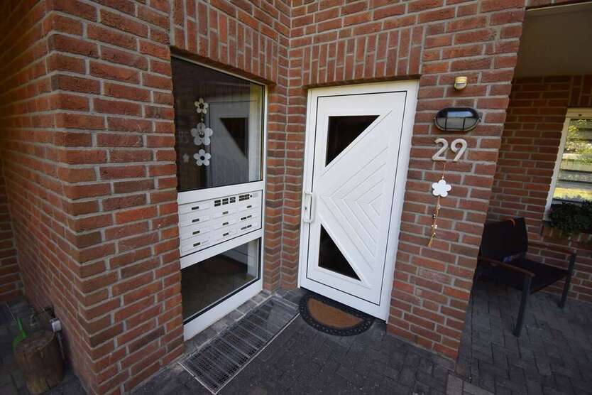 Wohnung zum Kaufen in Neukirchen-Vluyn 189.000 € 82 m²