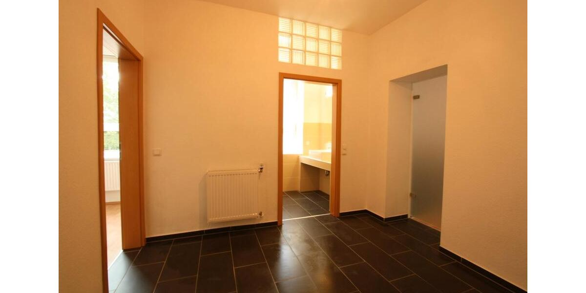 Erdgeschoßwohnung Herne Wanne - 2.5 Zimmer, 65 m&sup2;, 600&euro; | Angebot:26454224
