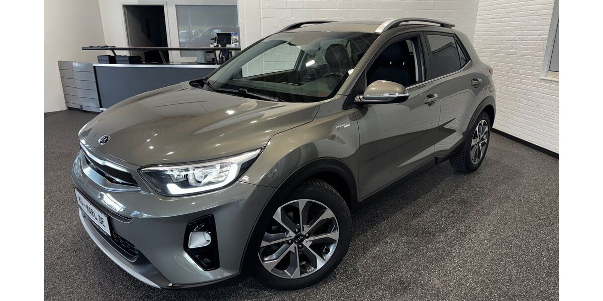 Kia Stonic 28.200 km 17.990 € Marl/Recklinghausen 45770