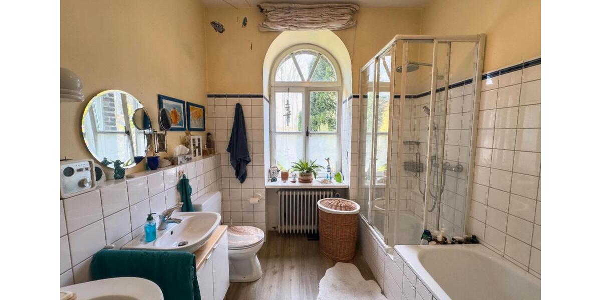 Einfamilienhaus Witten Rüdinghausen - 5 Zimmer, 146 m&sup2;, 570.000&euro; | Angebot:25874699