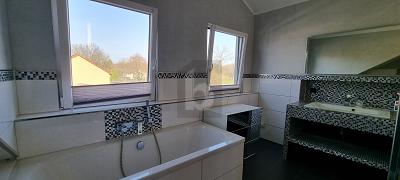 SOFORT EINZIEHEN - MODERN UND LUFTIG - Dachgeschoßwohnung Oberhausen Schmachtendorf | Angebot:26501773