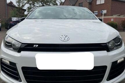 VW Scirocco 74.000 km 16.500 &euro; Essen 45356