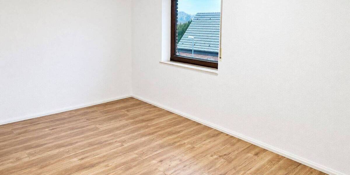 Etagenwohnung bottrop Fuhlenbrock - 7 Zimmer, 188 m&sup2;, 1.800&euro; | Angebot:26926788