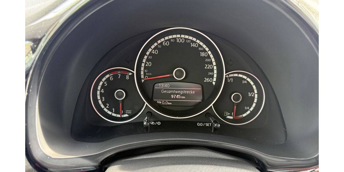 VW Beetle 9.745 km 19.750 &euro; Oberhausen 46049