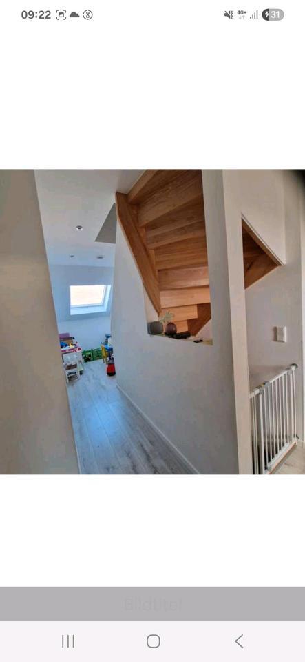 Schöne 4 12 Zimmer Wohnung