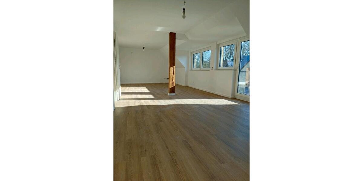 Etagenwohnung Bochum Querenburg - 2 Zimmer, 80 m&sup2;, 1.050&euro; | Angebot:25838734