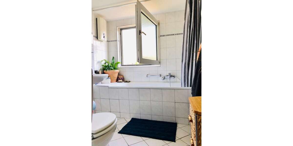 Etagenwohnung Essen Stadtbezirk VI - 2.5 Zimmer, 67 m&sup2;, 145.000&euro; | Angebot:27165709