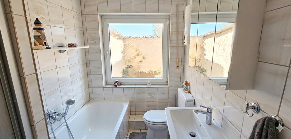 Erdgeschoßwohnung Essen Stadtbezirk VI - 2 Zimmer, 50 m&sup2;, 500&euro; | Angebot:26456094