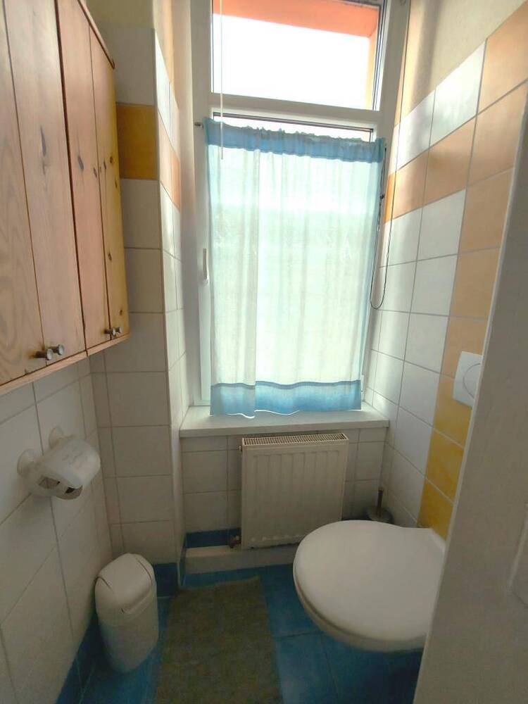 Kamin! Stilvolle, helle 4-Zimmer-Whg. mit Balkon und Gartennutzung im Hochparterre, SP im Hof