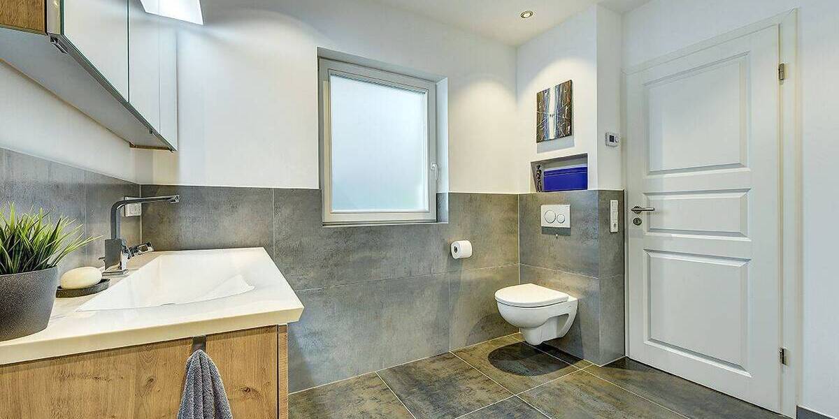 Mehrfamilienhaus, Wohnhaus Mettmann - 9 Zimmer, 307 m&sup2;, 839.000&euro; | Angebot:26450897