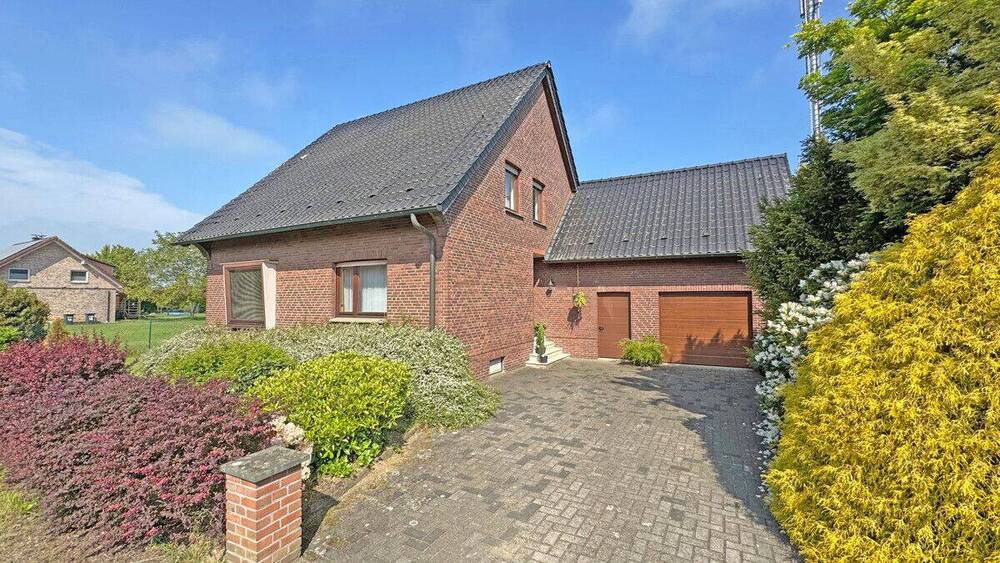 Einfamilienhaus Voerde Stockum - 5 Zimmer, 110 m&sup2;, 455.000&euro; | Angebot:26862408