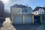 Gepflegtes Mehrfamilienhaus mit 4 Wohnungen 5 Garagen 2 SP