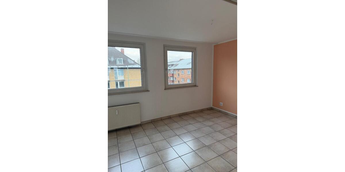 Etagenwohnung Duisburg Duisburg-Mitte - 2 Zimmer, 53 m&sup2;, 360&euro; | Angebot:25865877