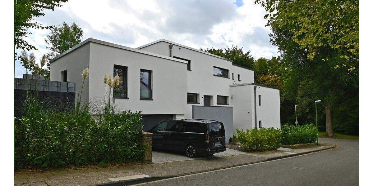 Einfamilienhaus Essen Bredeney - 1 Zimmer, 330 m&sup2;, 5.500&euro; | Angebot:25663258