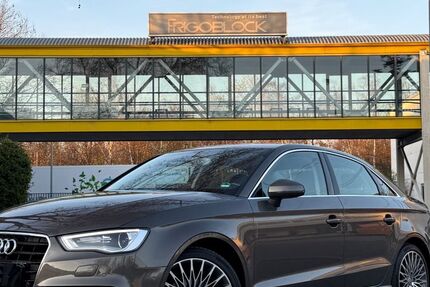 Audi A3 62.000 km 14.700 &euro; Essen 45356