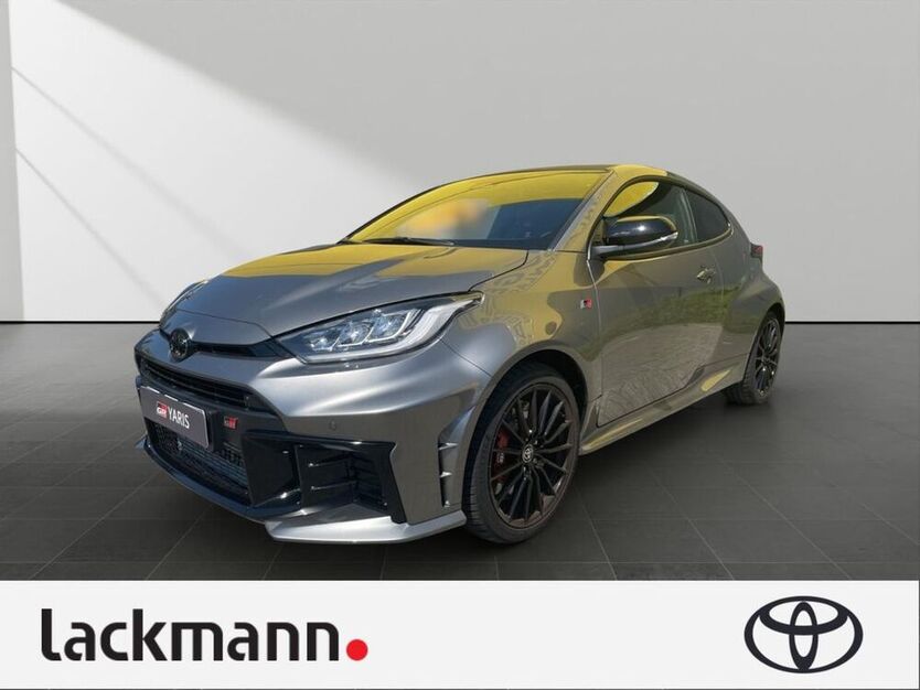 Yaris