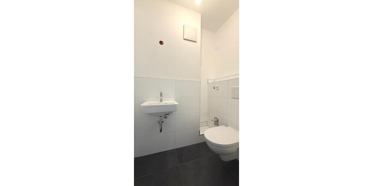 Erdgeschoßwohnung Wuppertal Gemarkung Ronsdorf - 2 Zimmer, 77 m&sup2;, 980&euro; | Angebot:24678622