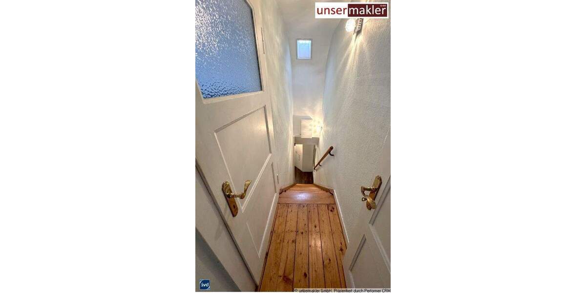 DHH mit Anbaupotenzial und neuer Wärmepumpe 3 zimmer