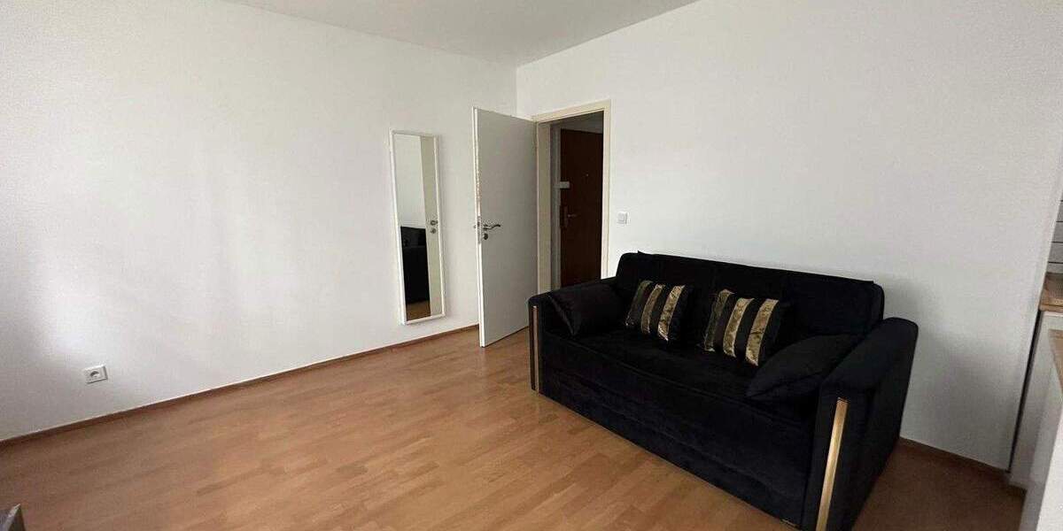 Helles teilmöbliertes Appartement mit EBK & Stellplatz - ideal für Einzelperson 1 zimmer