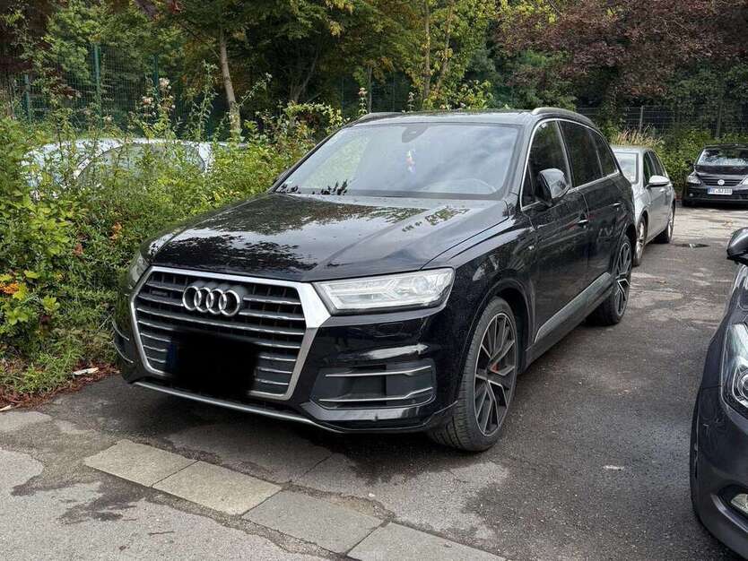 Q7