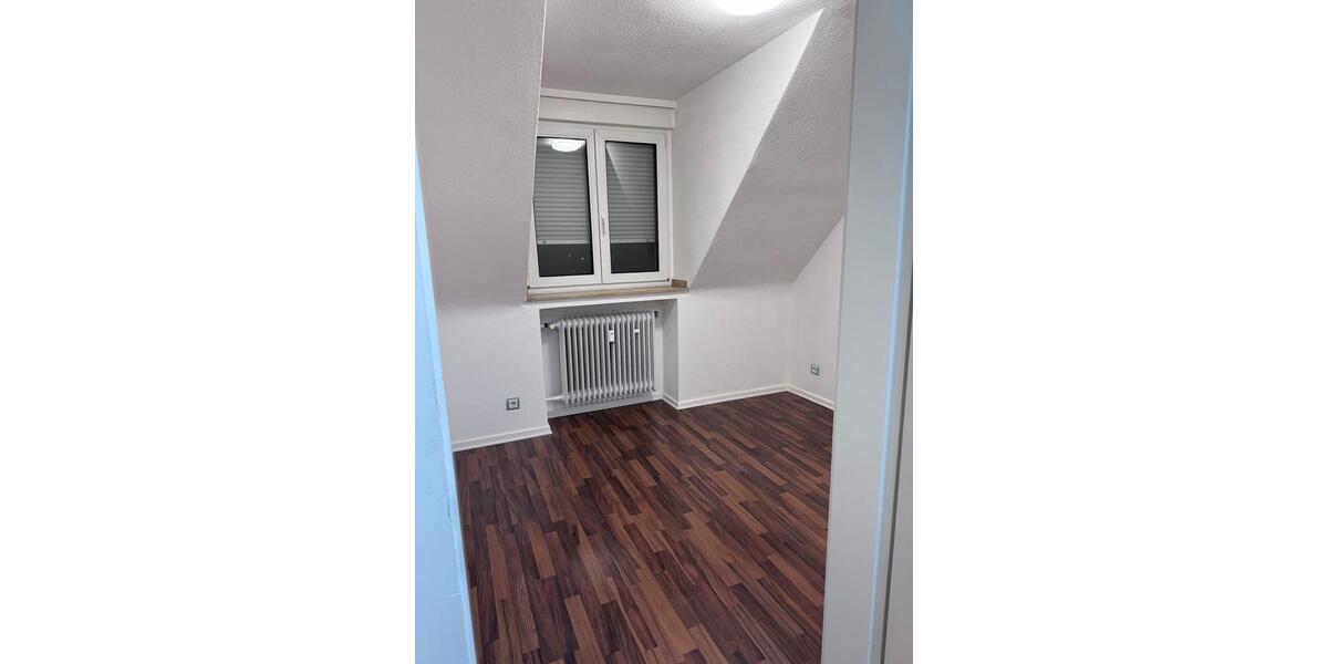 Kleine gemütliche Wohnung. Teilmöbliert und sofort bezugsfertig 1 zimmer