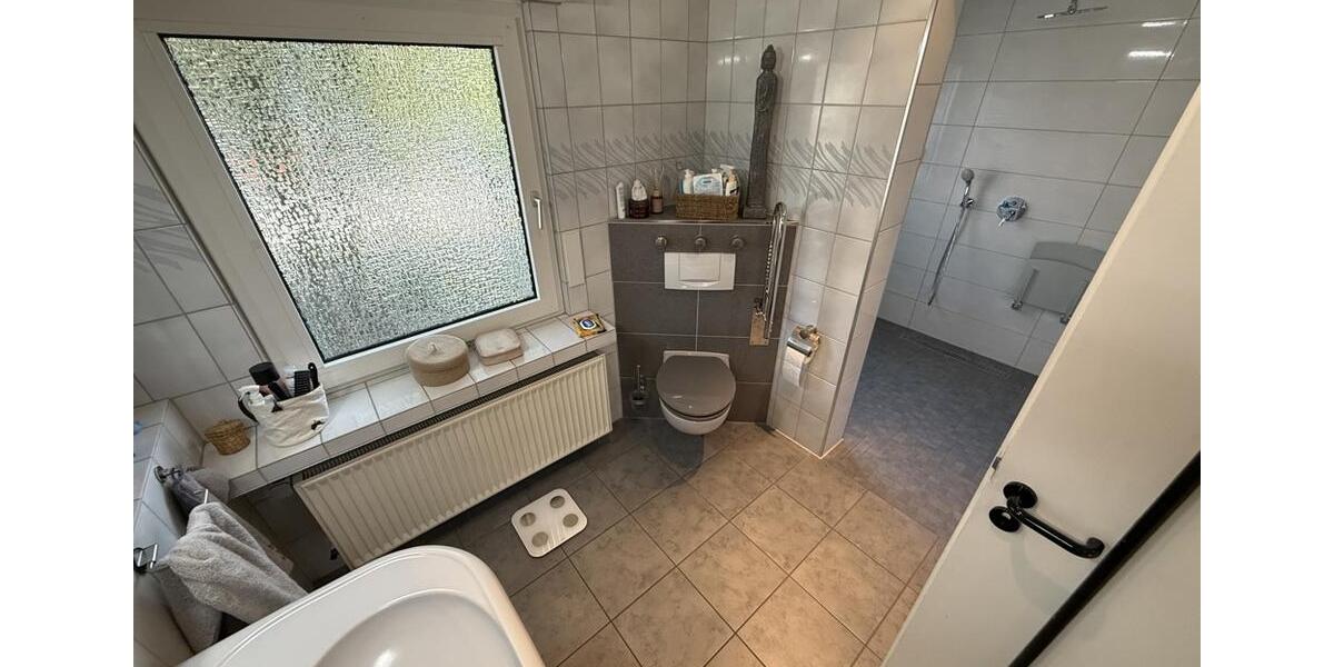 Erdgeschosswohnung mit Kamin, Sauna, Fußbodenheizung und zentraler Lage in Gladbeck | ca. 135 m² 3 zimmer