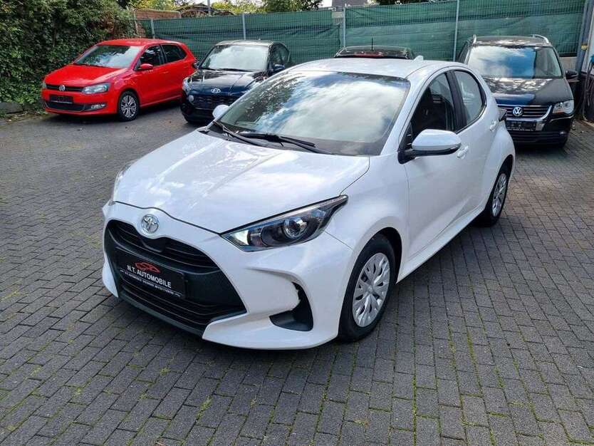 Yaris