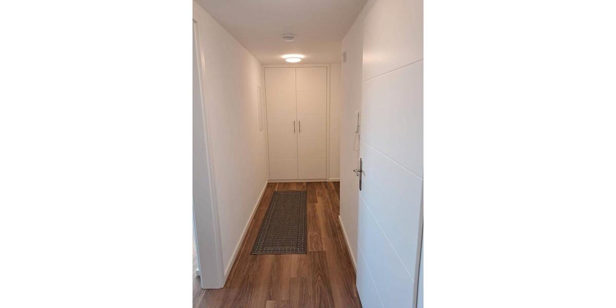 Dachgeschoßwohnung Duisburg Hamborn - 2 Zimmer, 82 m&sup2;, 650&euro; | Angebot:26562111