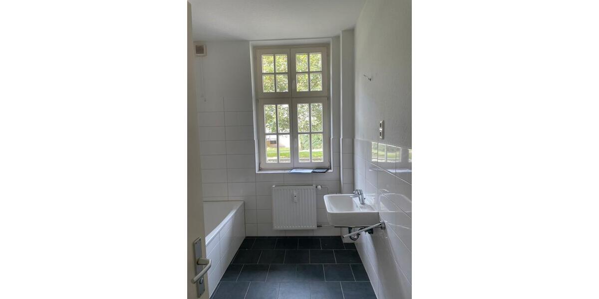 Sanierte 3-Zimmer-Wohnung im Dachgeschoss 3 zimmer