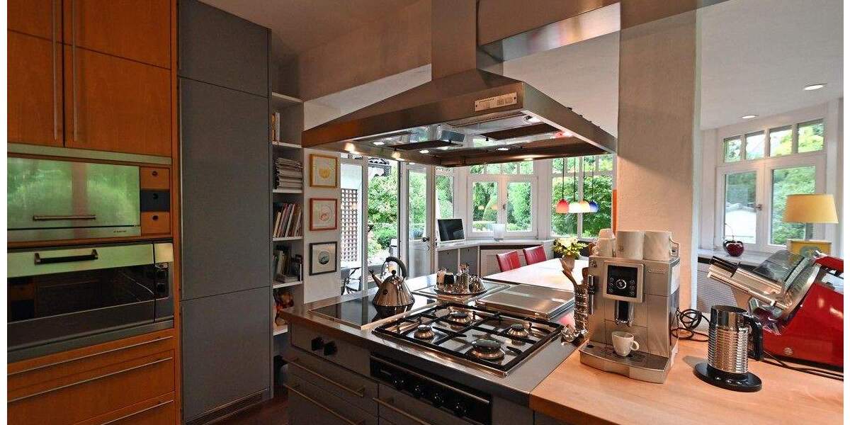 Einfamilienhaus Essen Werden - 6 Zimmer, 242 m&sup2;, 1.350.000&euro; | Angebot:23940492