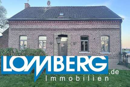 Haus zum Mieten in Krefeld 2.000 € 203 m²